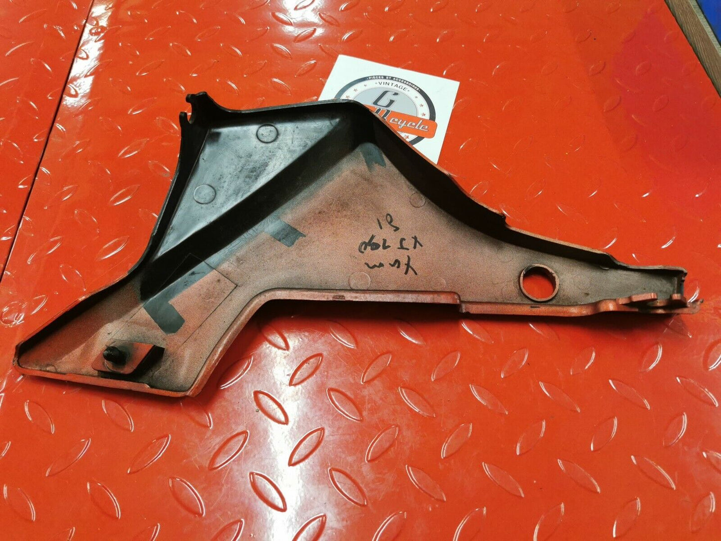 Yamaha Seca 750 XJ750 1981 left side cover panel fairing