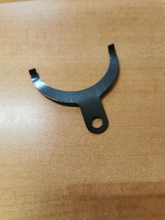 NOS CAN-AM  MX TNT  CLUTCH CAM SPING RETAINING CLIP 420-239-660  CA2