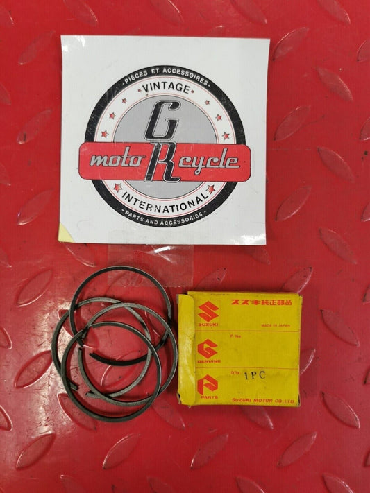 NOS SUZUKI T20 TC250 1969 PISTON RING SET OVER SIZE 1.0 12140-11712 S11