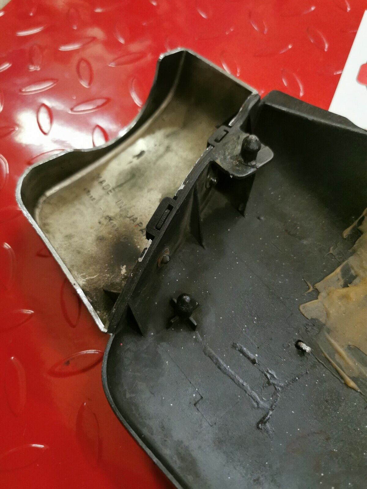 Suzuki GS650GL 1981 right side cover panel fairing