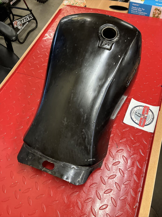 Yamaha XS400 1982 1983 Fuel tank gas petrol reservoir
