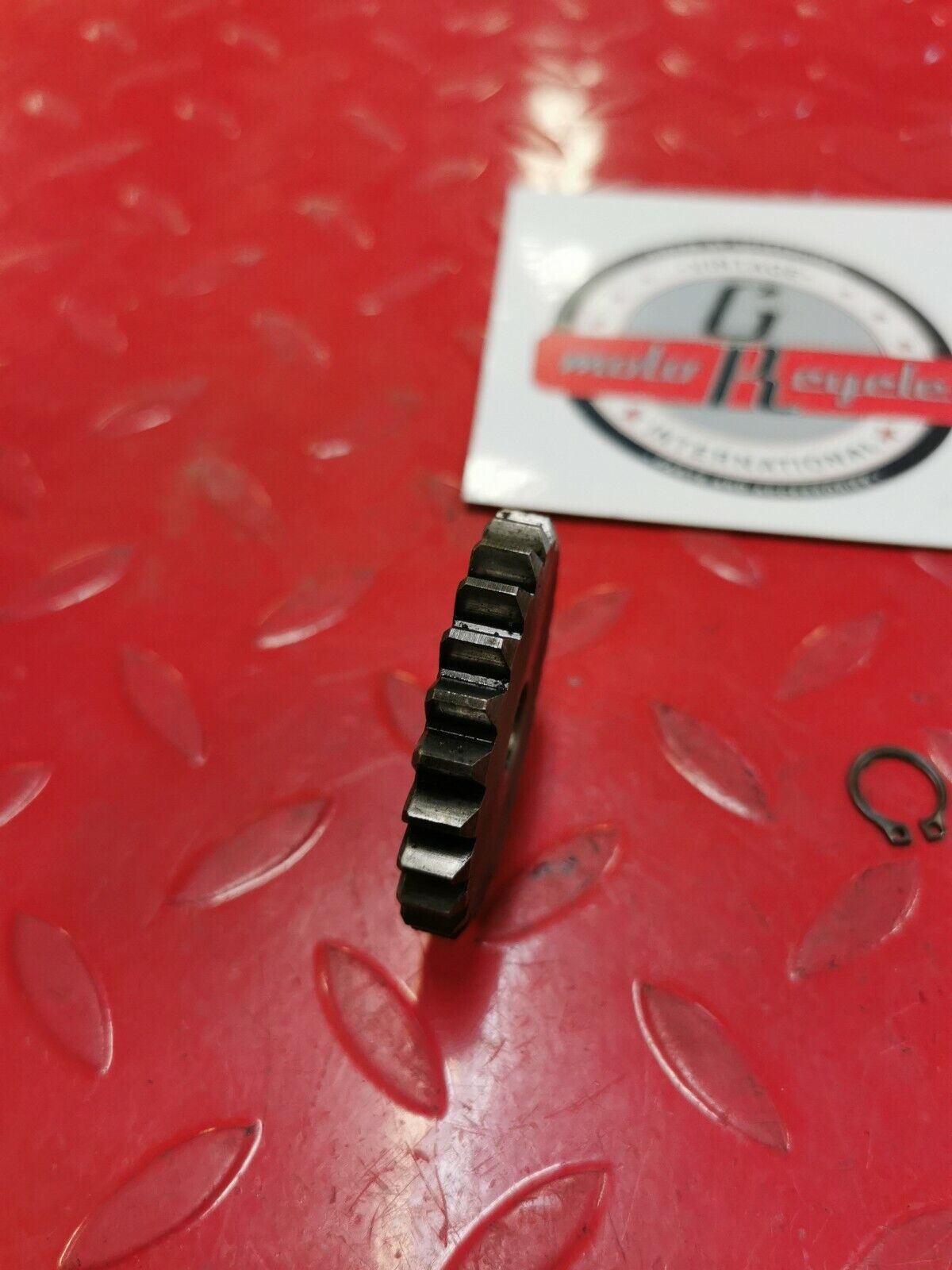 Yamaha DT125 1975 kickstarter kick starter idle gear