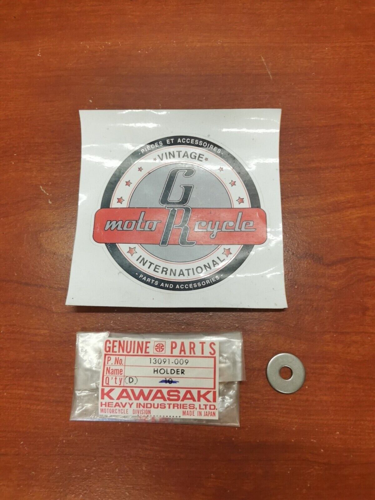 NOS Kawasaki H2 H1 F5 F81 F8 F9 HOLDER CLUTCH SPRING (6.5X20X2) 13091-009 K35
