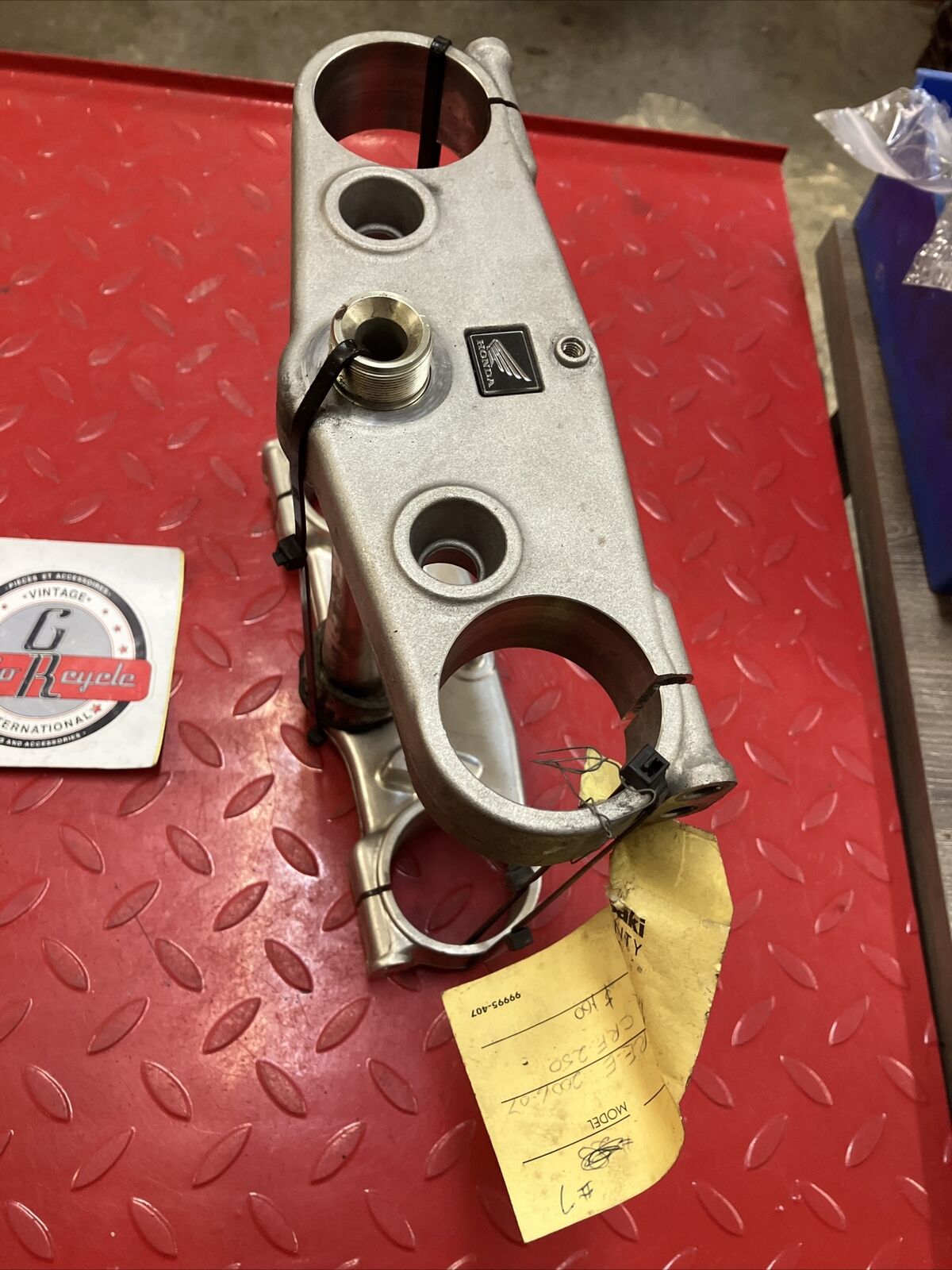 Honda CRF250R 2006 2007 steering stem triple clamp tree U2