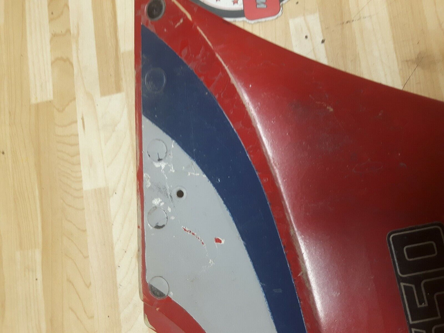 Kawasaki GPZ550 1984 left side panel cover