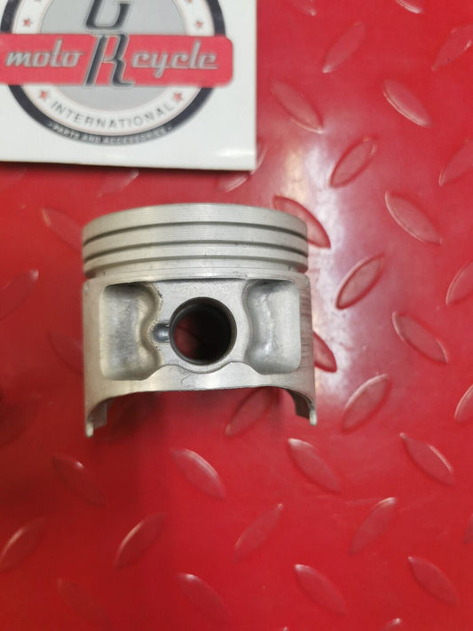NOS YAMAHA XS500 TX500 PISTON 1 O/S 0.25 371-11635-05-00 Y27