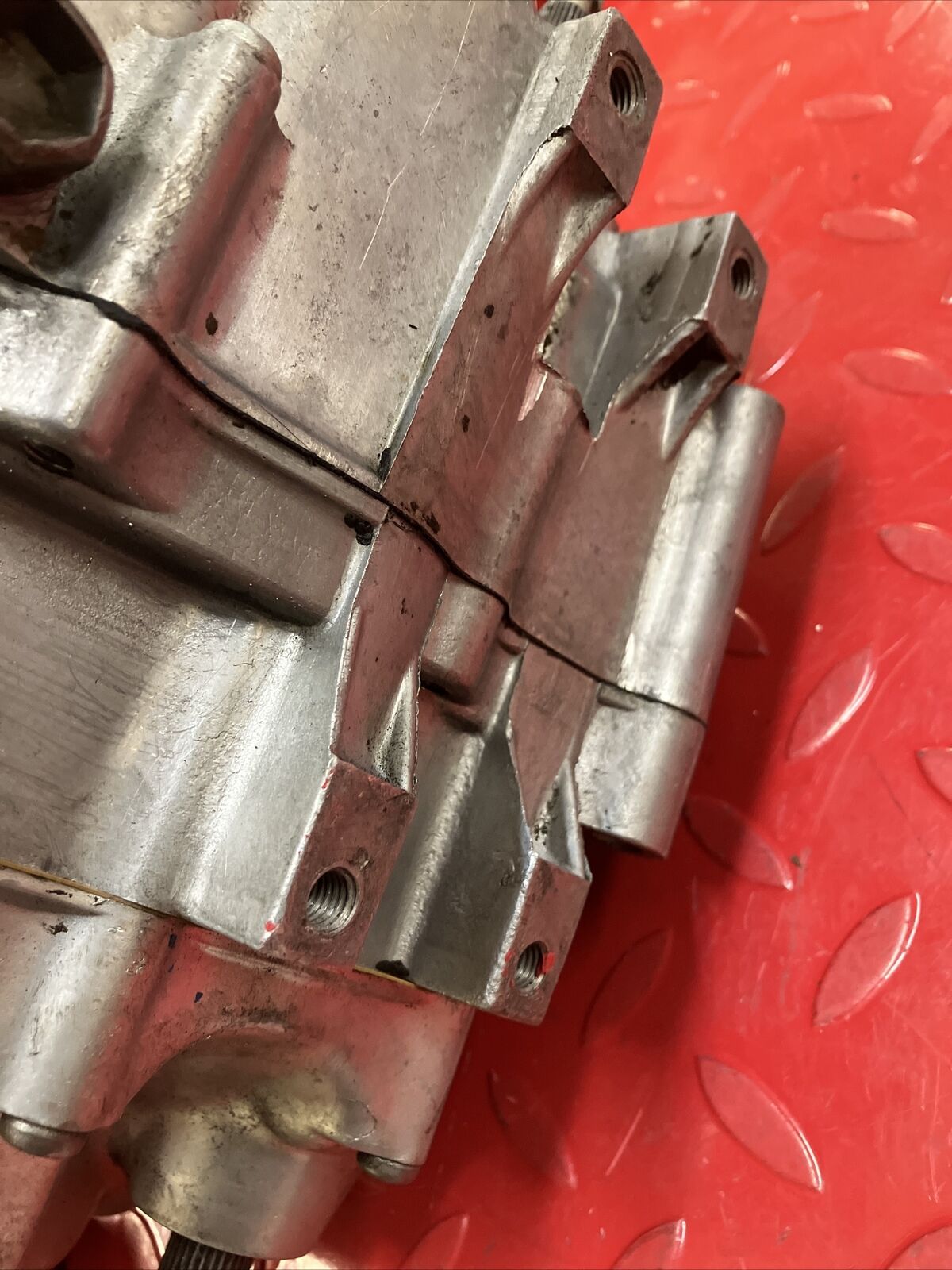 Honda CL100 engine mottor bottom end crankcase crankshaft transmission
