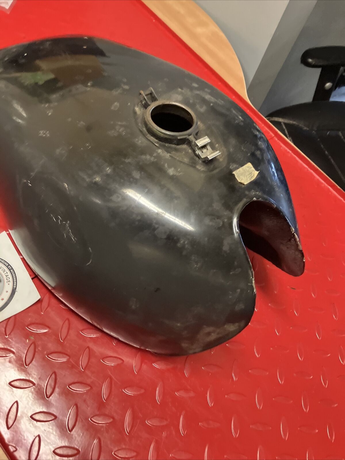 Kawasaki Z1 1975 Fuel tank gas petrol reservoir