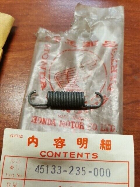NOS Honda CB125 CB175K CB250 CB350 CL125 BRAKE SHOE SPRING 45133-235-000 H84