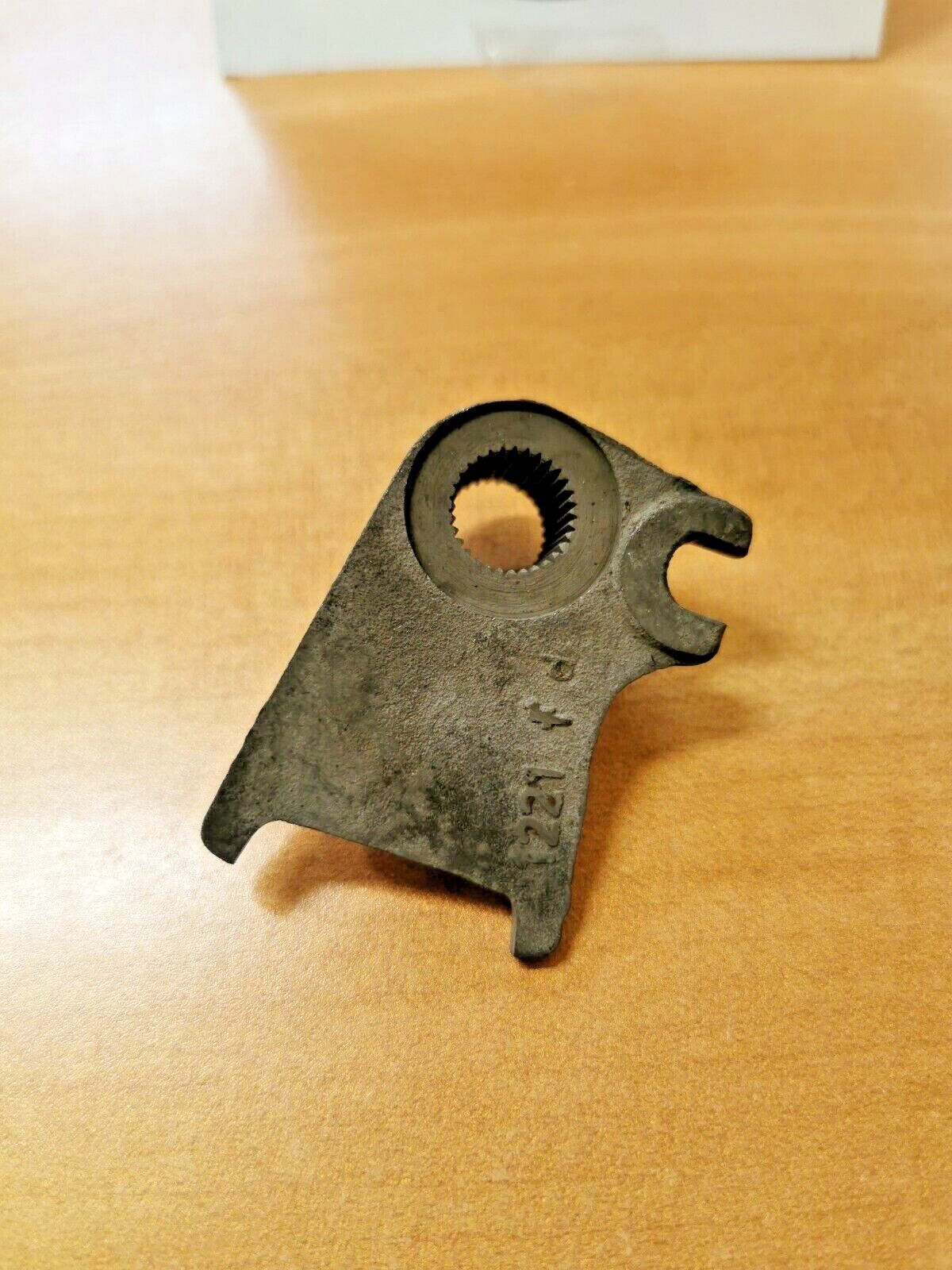 NOS CAN-AM TNT MX TRANSMISSION LEVER SHIFT SHAFT ACTUATOR ARM 420-258-575 CA5