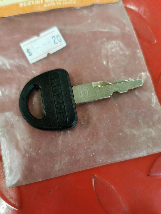 NOS SUZUKI GS750L 1979 PRECUT KEY 260 S12