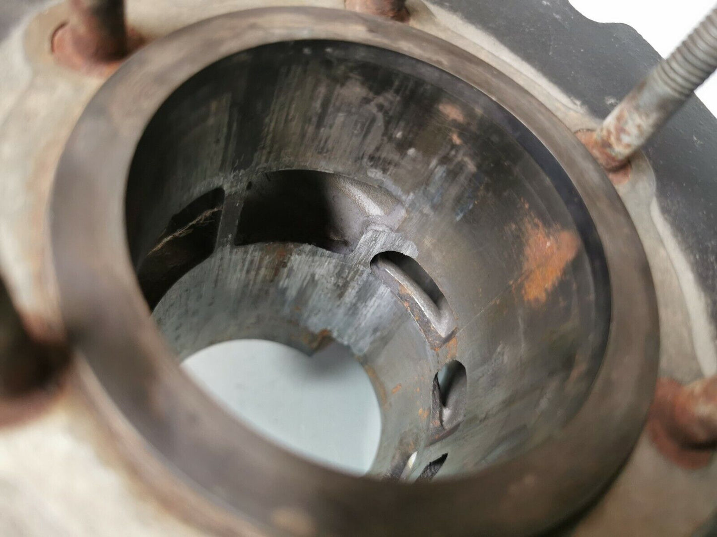 Suzuki RM250 1976 cylinder jug barrel