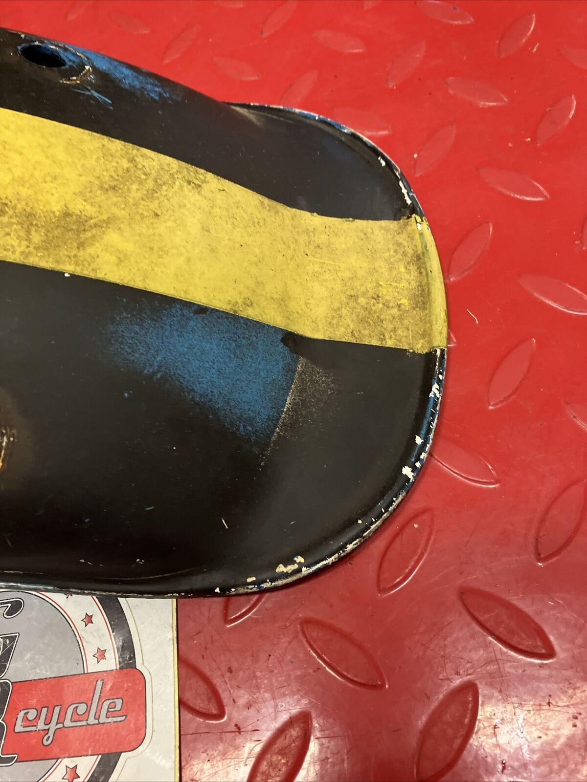 Suzuki RV90 1975 front fender