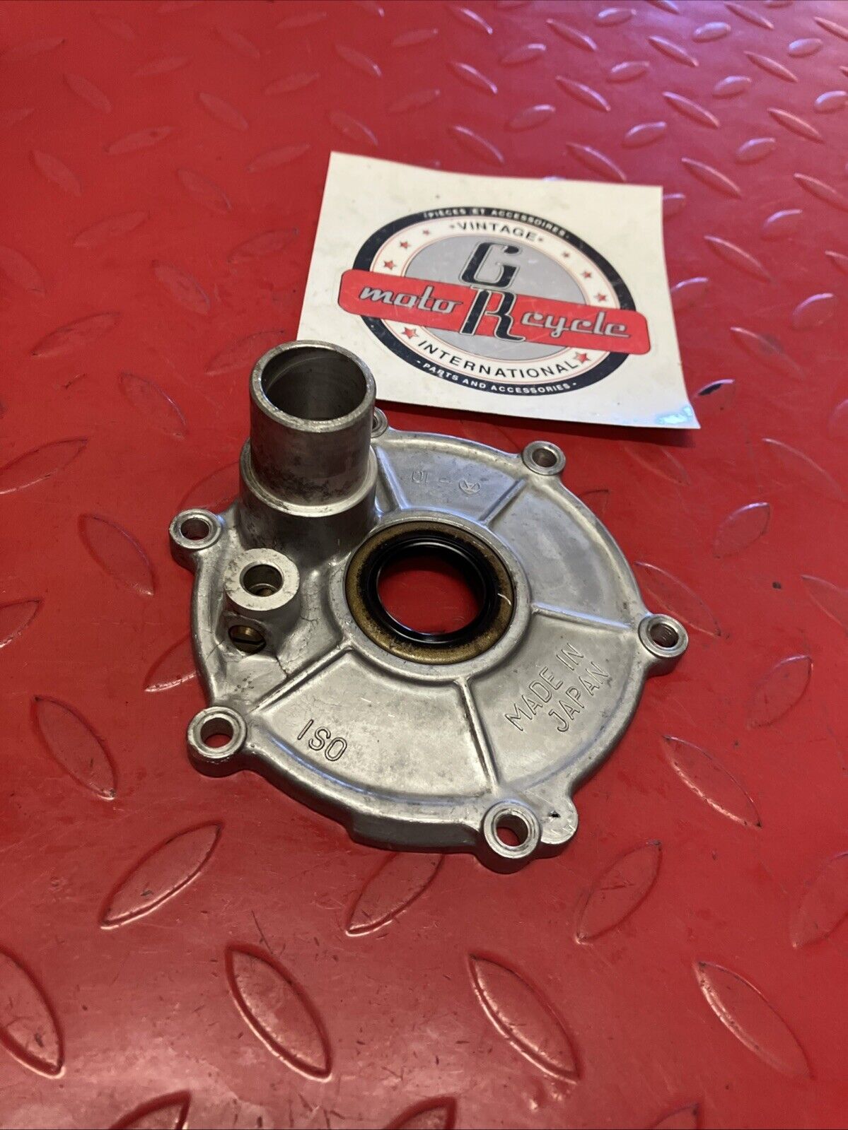 Kawasaki G5 1972 rotary valve disk cover 2