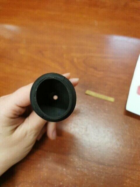 NOS Yamaha DT1C DT125 DT175 DT250 DT360 TY250 RUBBER CAP 401-26329-00-00 Y109