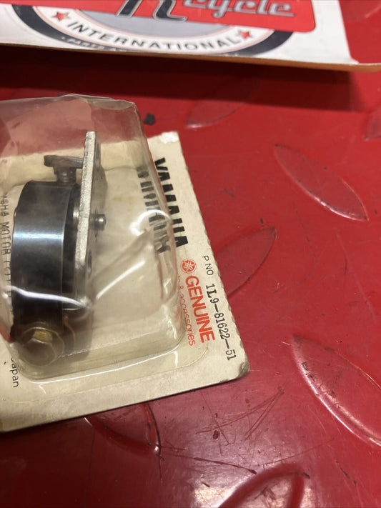 NOS YAMAHA XS360 XS400 CONTACT BREAKER POINT 1L9-81622-51-00 Y65