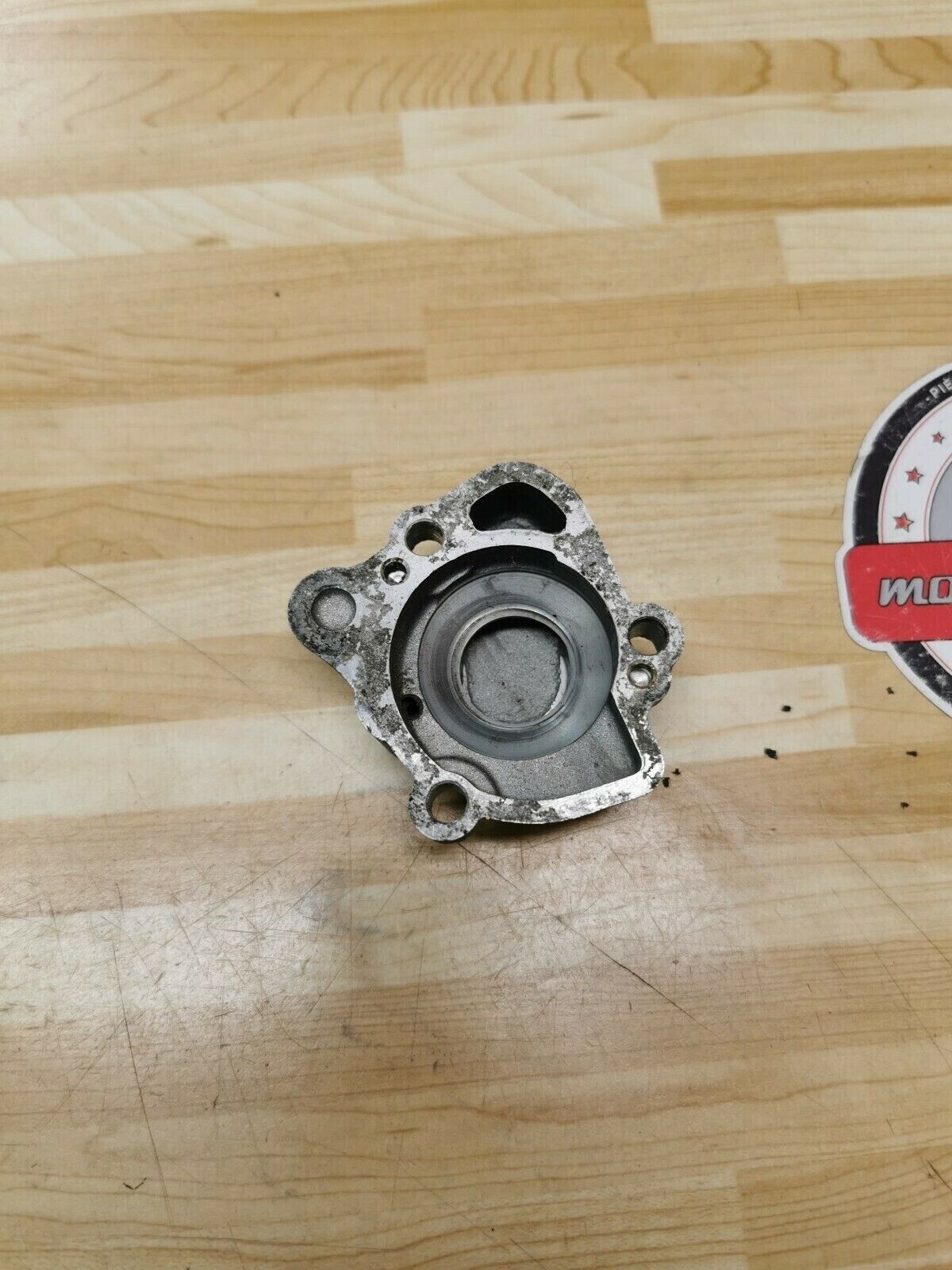 Yamaha DT200 1986 waterpump water pump cover