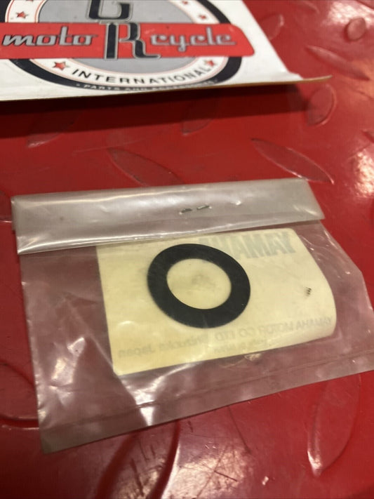 NOS YAMAHA GASKET 7Y6-24522-01-00 Y66