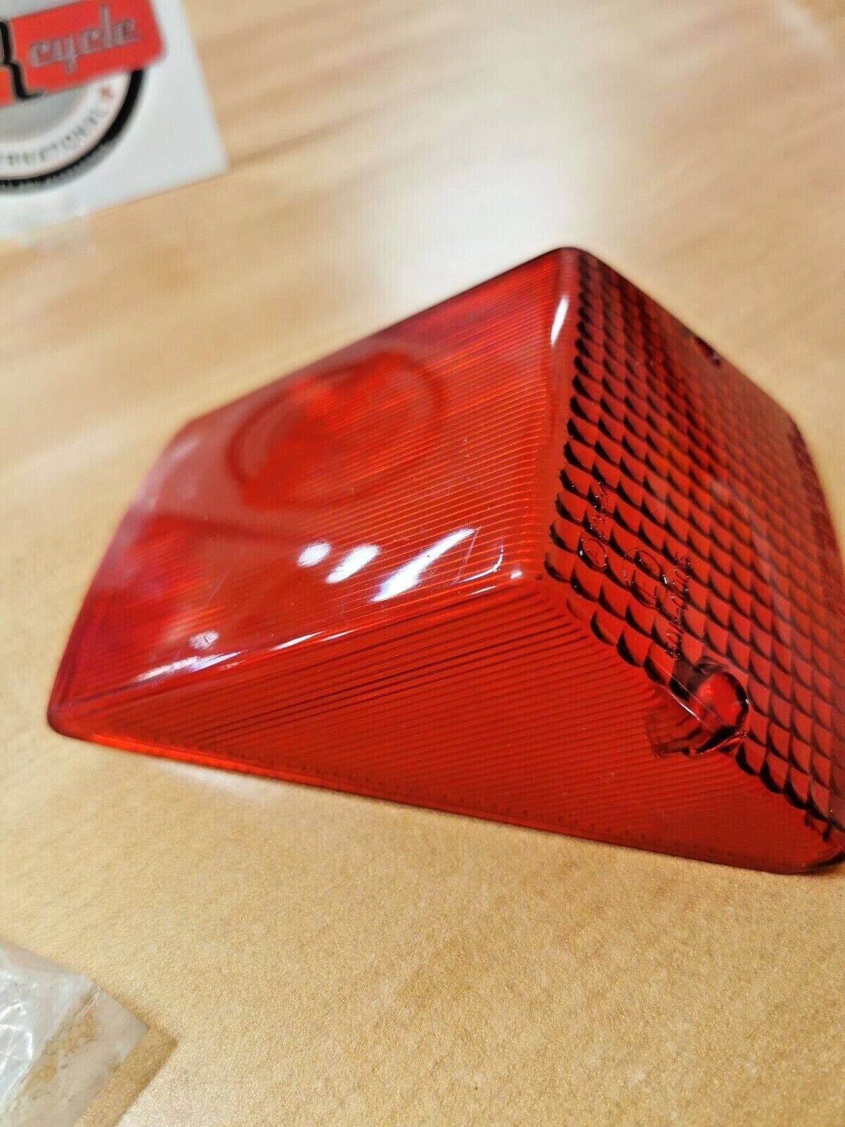 NOS KAWASAKI KLR250 KL600 KLR650 1984 - 1992 TAILLIGHT LENS 23026-1053 K7