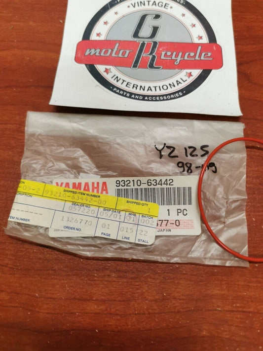 NOS Yamaha YZ125 YXF85 YXE85 YXE10 YXF10 XJ600 FZR600 O-RING 93210-63442-00 Y99