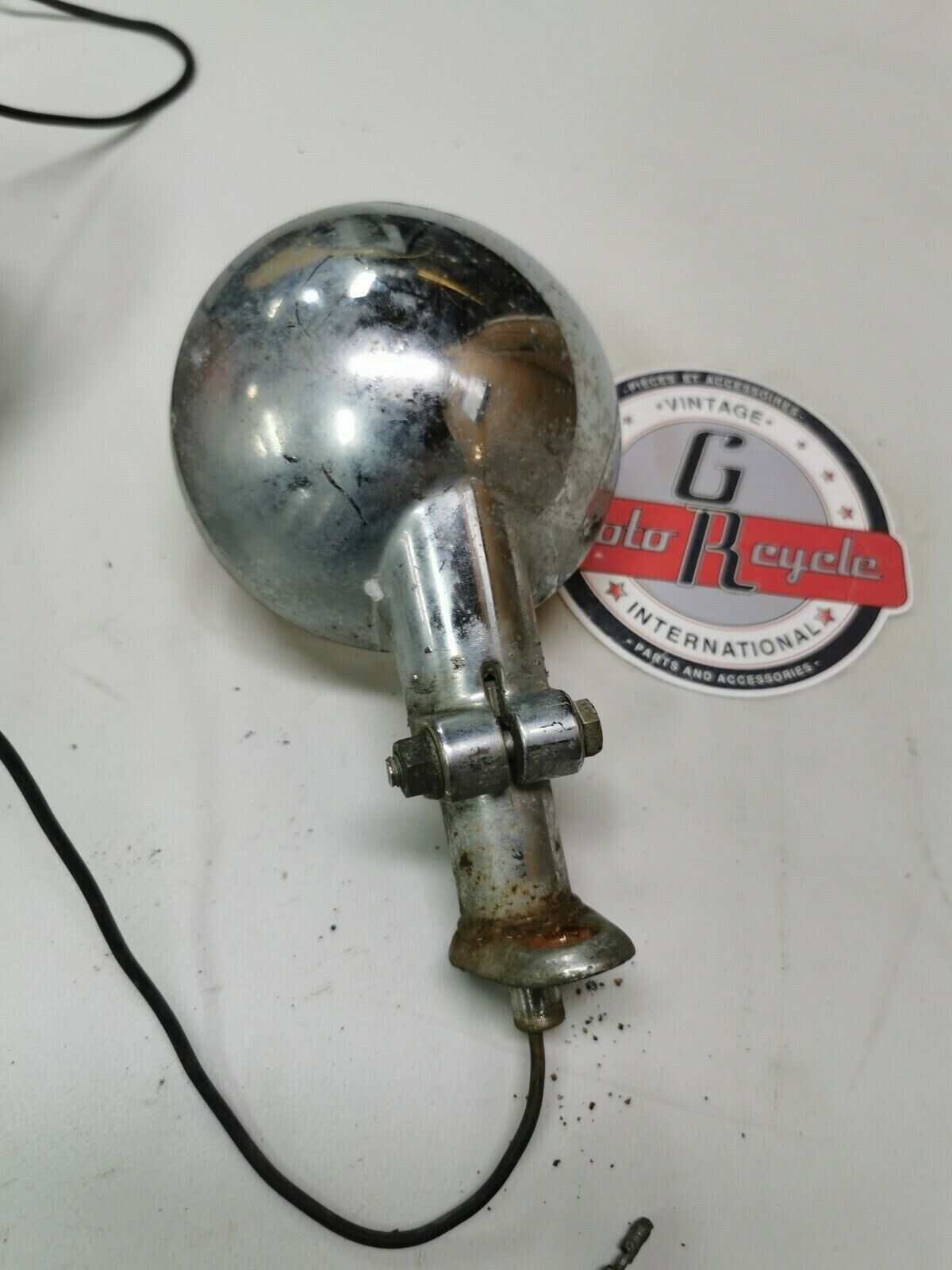 Honda CB750F 1978 rear turn signal flasher 33607-374-670 33600-374-671