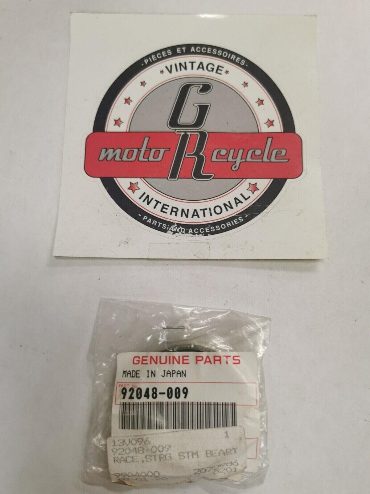 NOS KAWASAKI RACE STEERING STEM BEARING 92048-009 K33