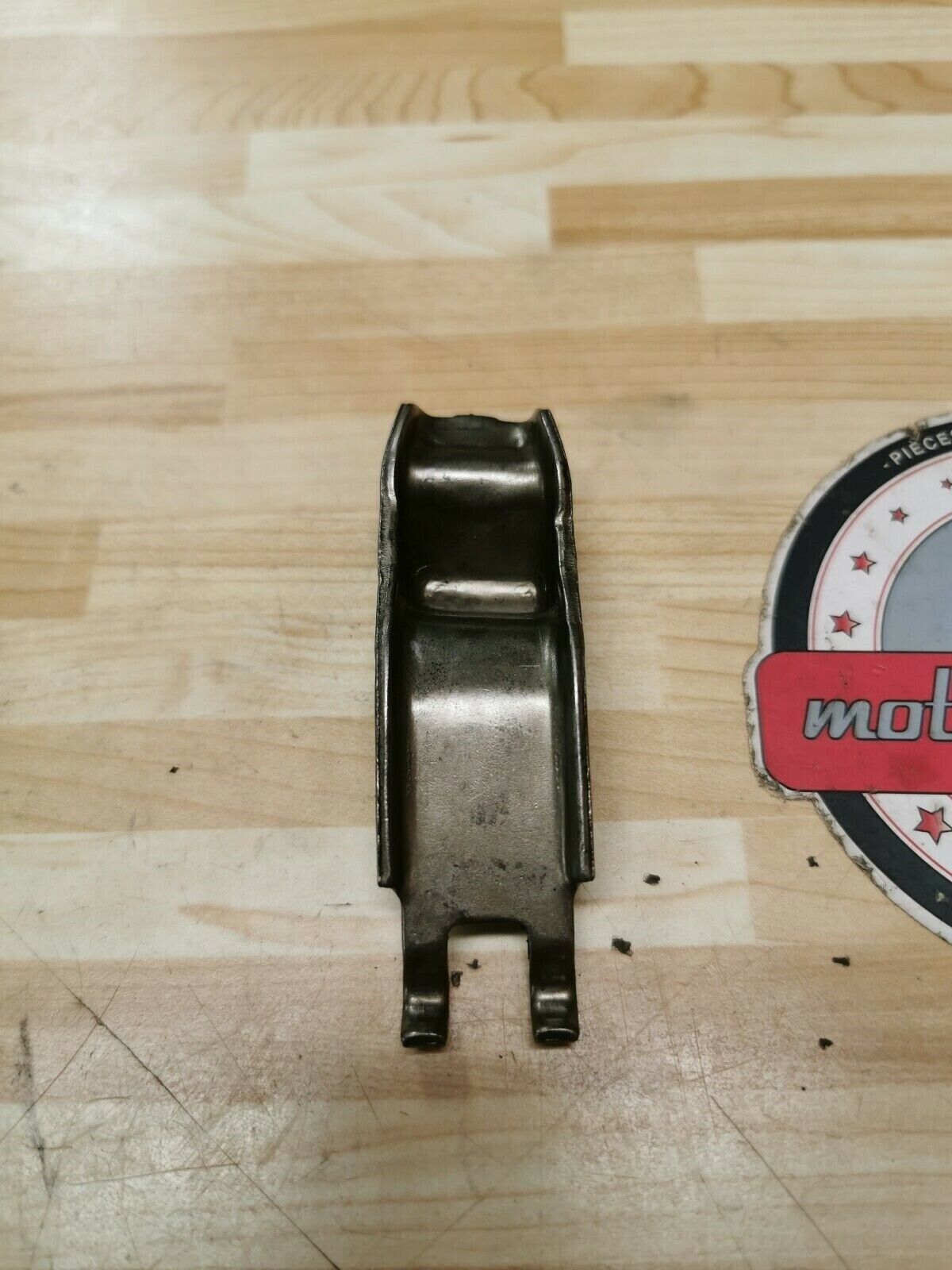Honda XR80 1983 clutch cover adjusting lever plate