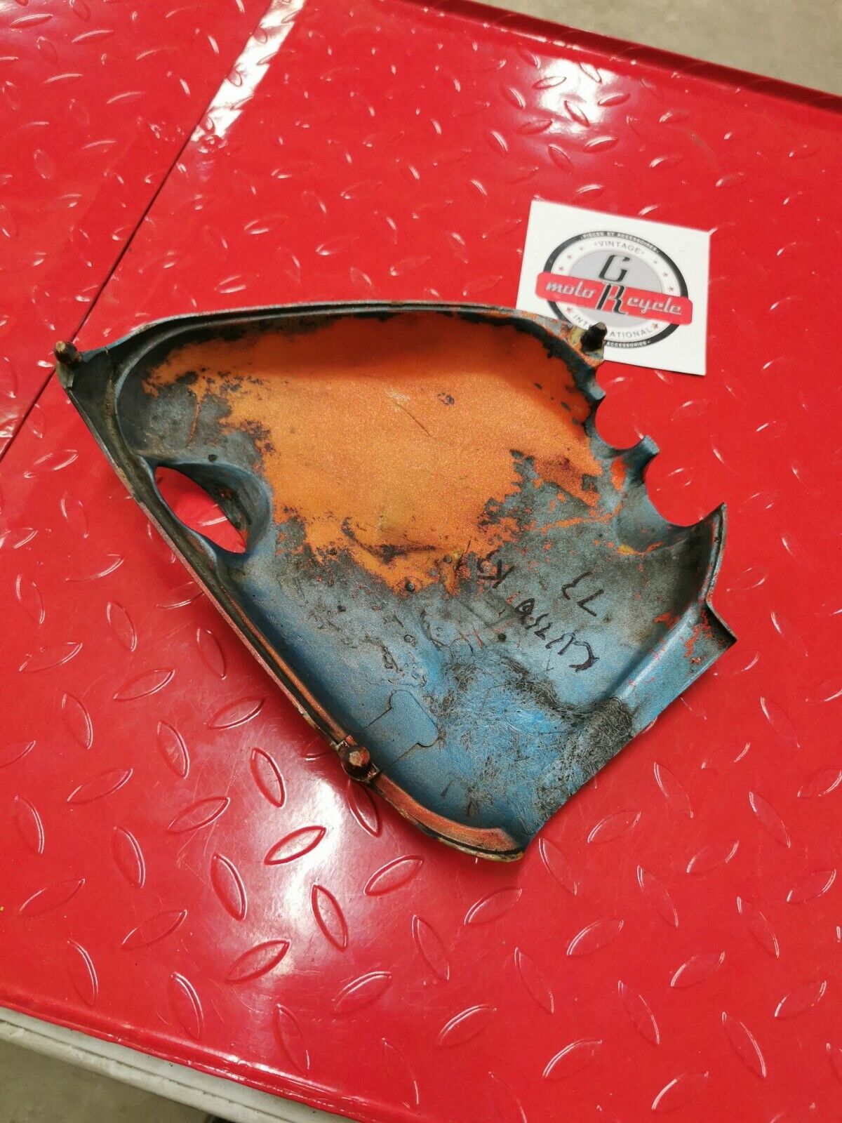 Honda CB750K K3 1973 right side cover panel fairing