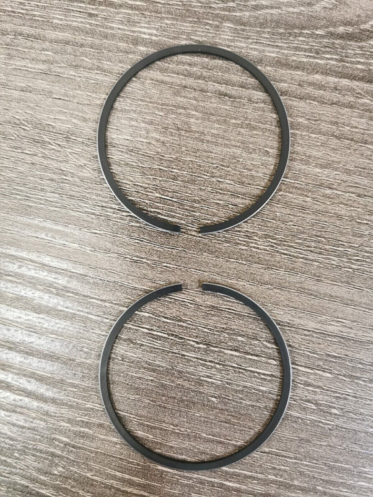 NOS YAMAHA YZ80 1975 PISTON RING SET 0.25 492-11601-21 Y51