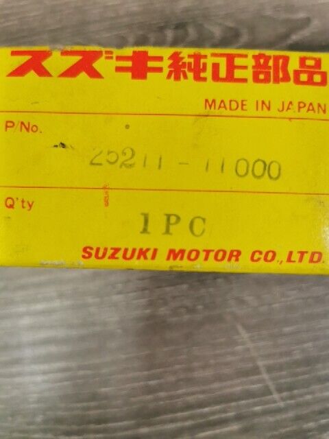 NOS SUZUKI T20 TC250 1965 - 1969 LOW SPEED GEAR SHIFTING FORK 25211-11000 S51