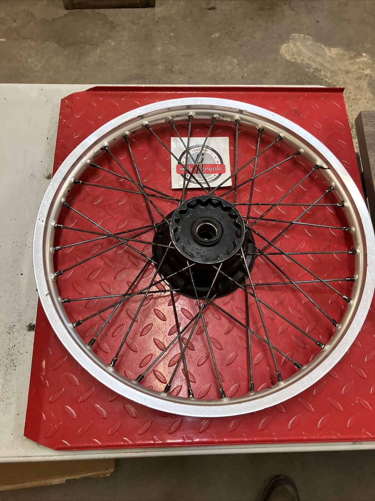 Suzuki RM250 1984 front wheel rim hub RM250 RM500 54110-14121 2