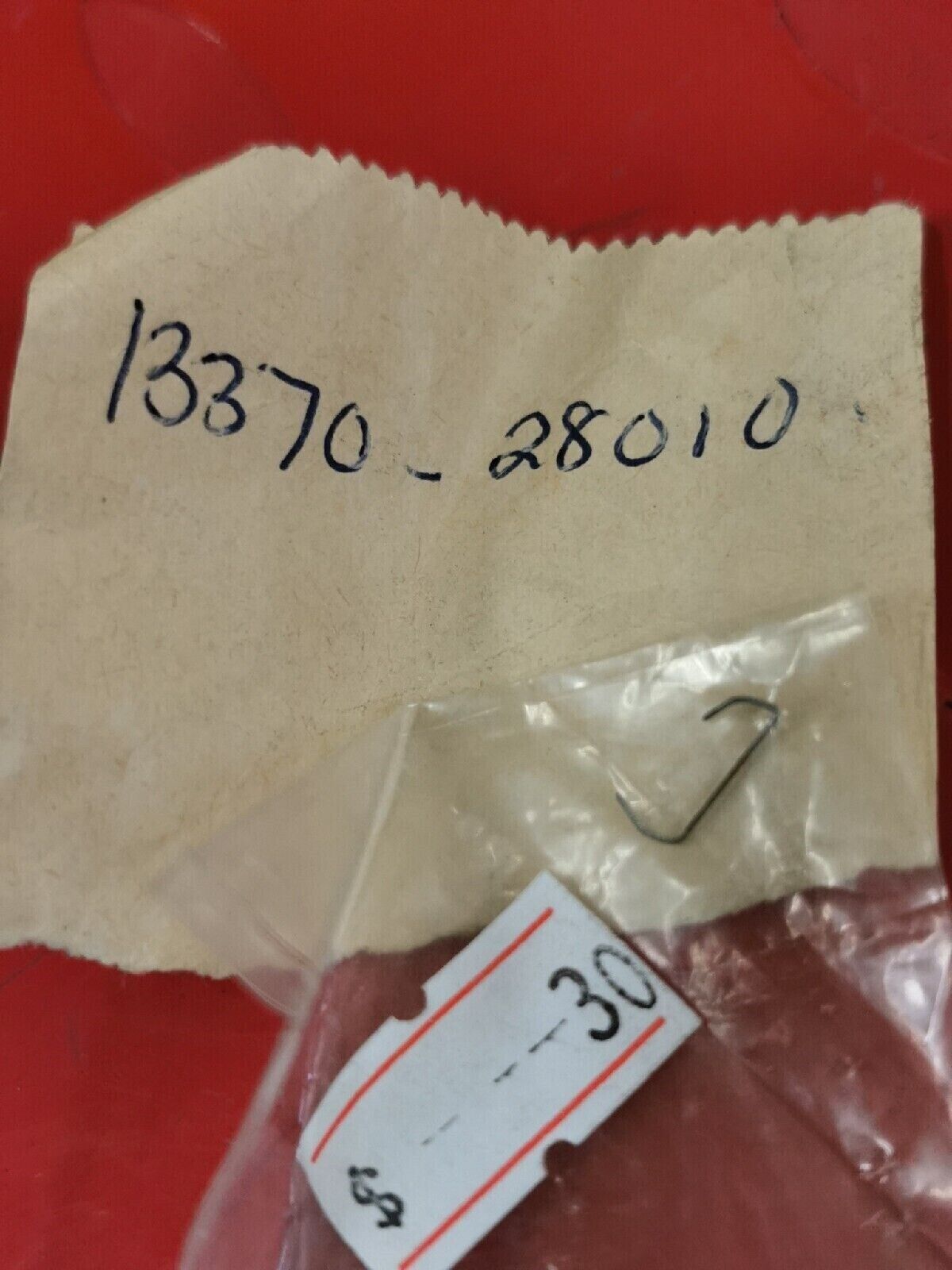 NOS SUZUKI VALVE NEEDLE 13370-28010 SUB BY 13370-48051 S12