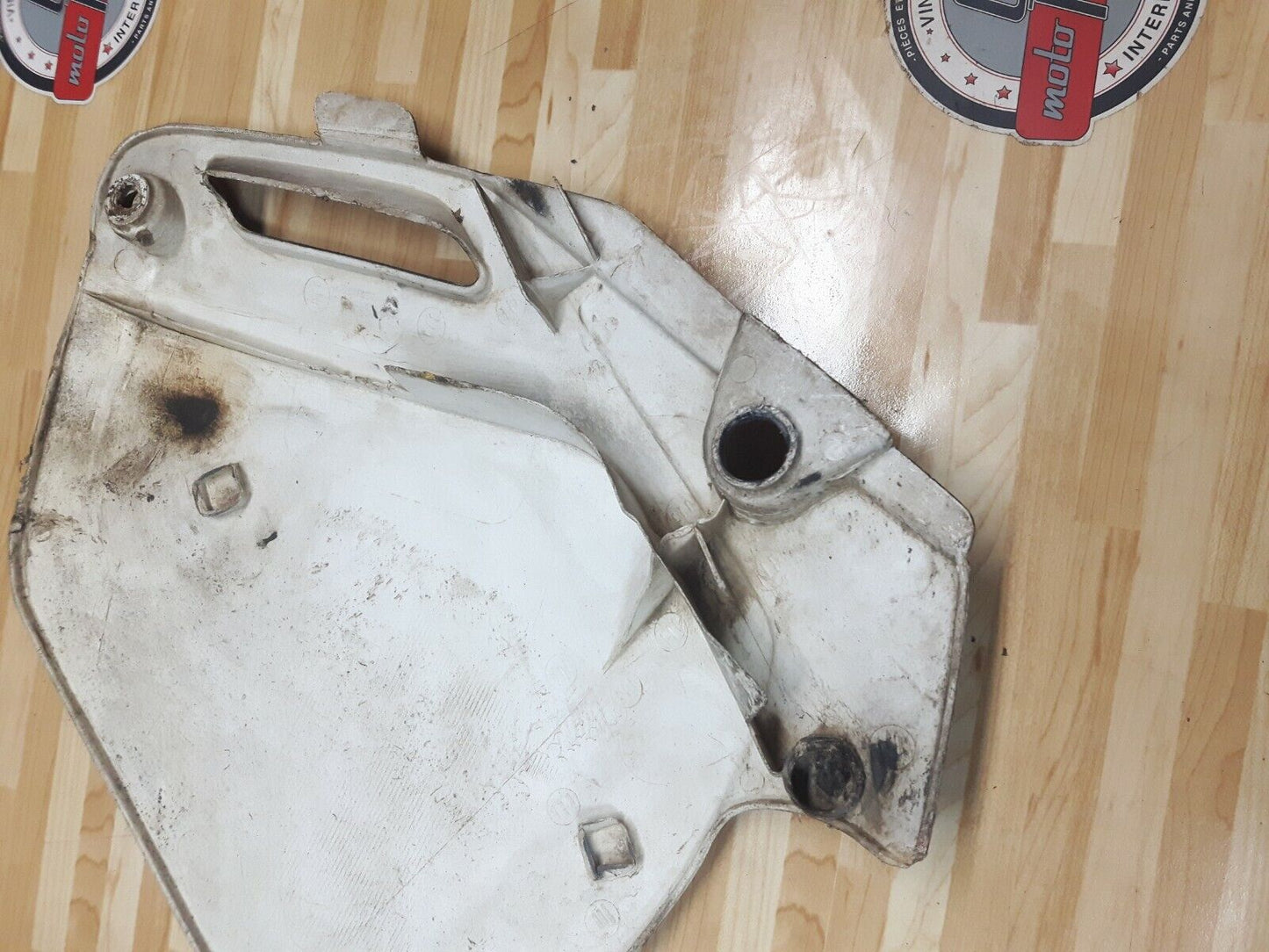 Honda CR250R 1991 right side panel cover number plate plastic 83510-KZ3-700ZB