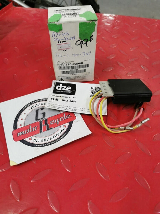 NOS DZE   POLARIS 400 700   Voltage Regulator  230-22088  J10