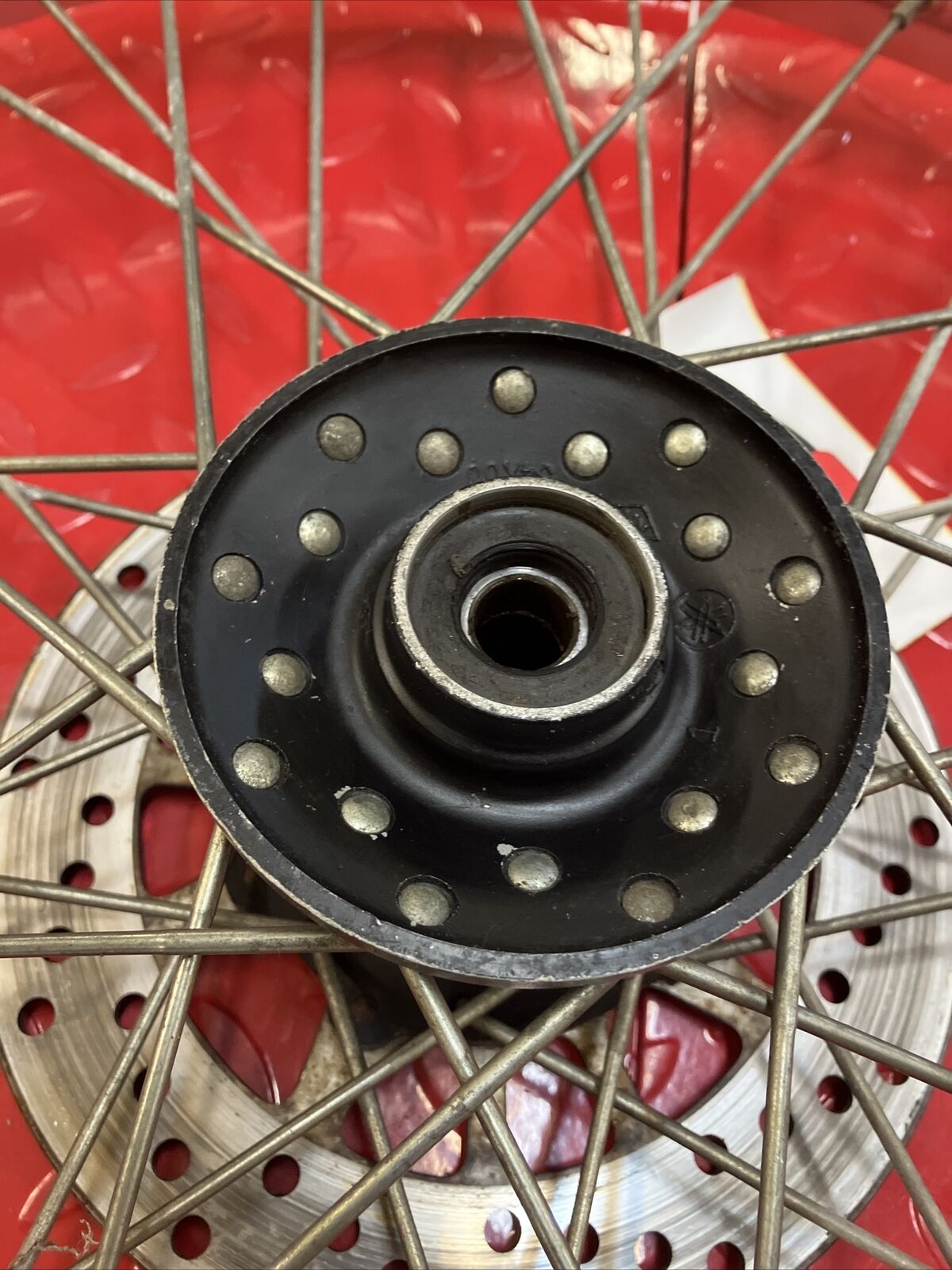 Yamaha DT200 1984 front wheel hub spoke rim disk