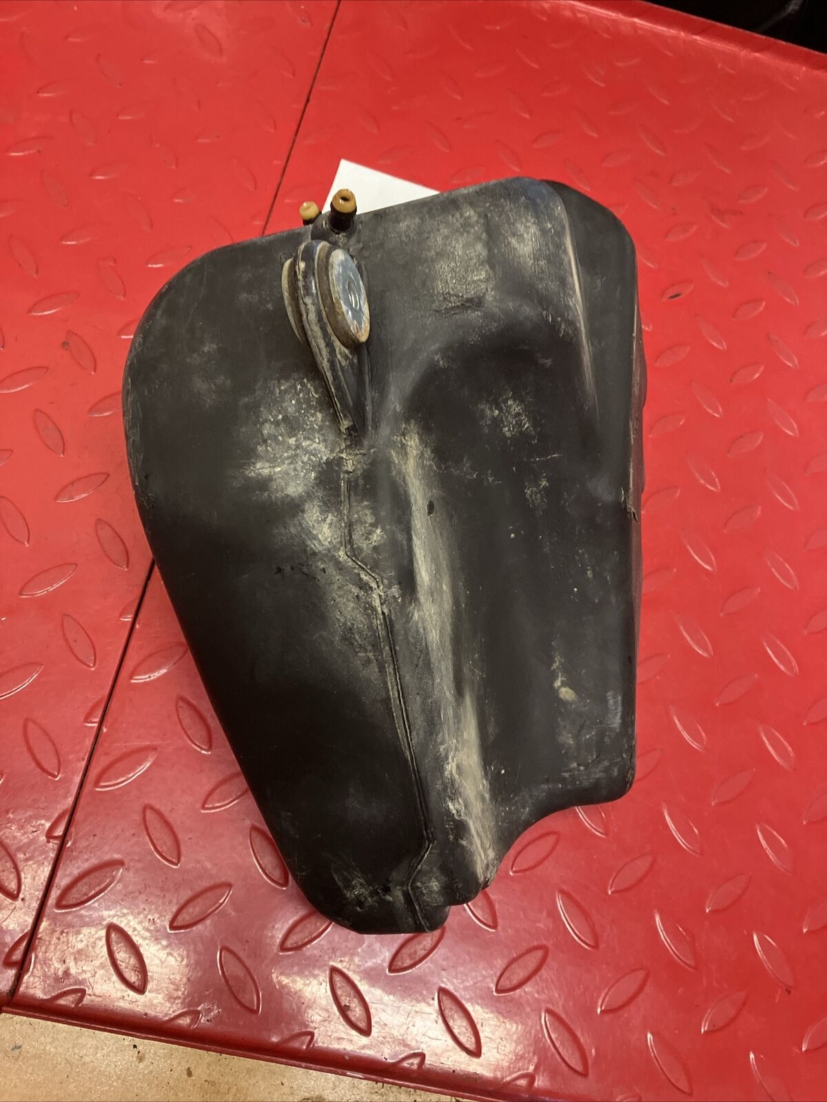 Suzuki RV90 1975 Fuel tank gas petrol reservoir