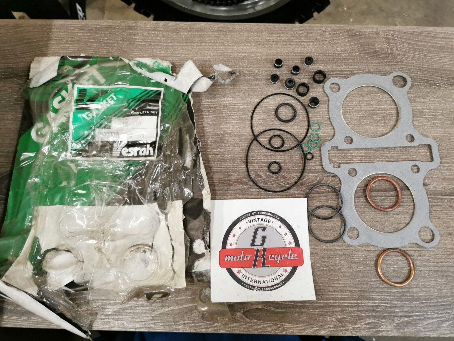 NOS VESRAH HONDA CB400A CB400T 1978-1981 INCOMPLETE GASKET KIT VG-173 J49