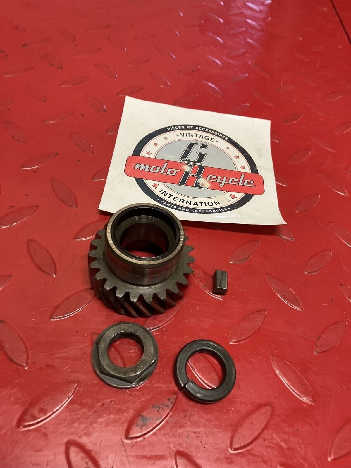 Yamaha DT250 1977 crankshaft primary drive gear DT400 1978