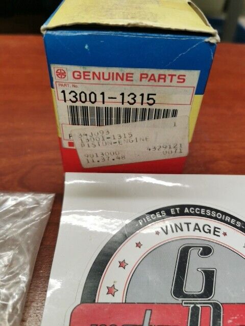 NOS Kawasaki 1989 KX125 PISTON-ENGINE 13001-1315 SUB 13001-1303 K37