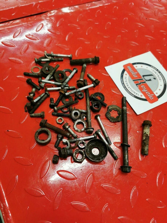 Yamaha YZ80 1979 frame motor engine crankcase cylinder head bolt nut hardware