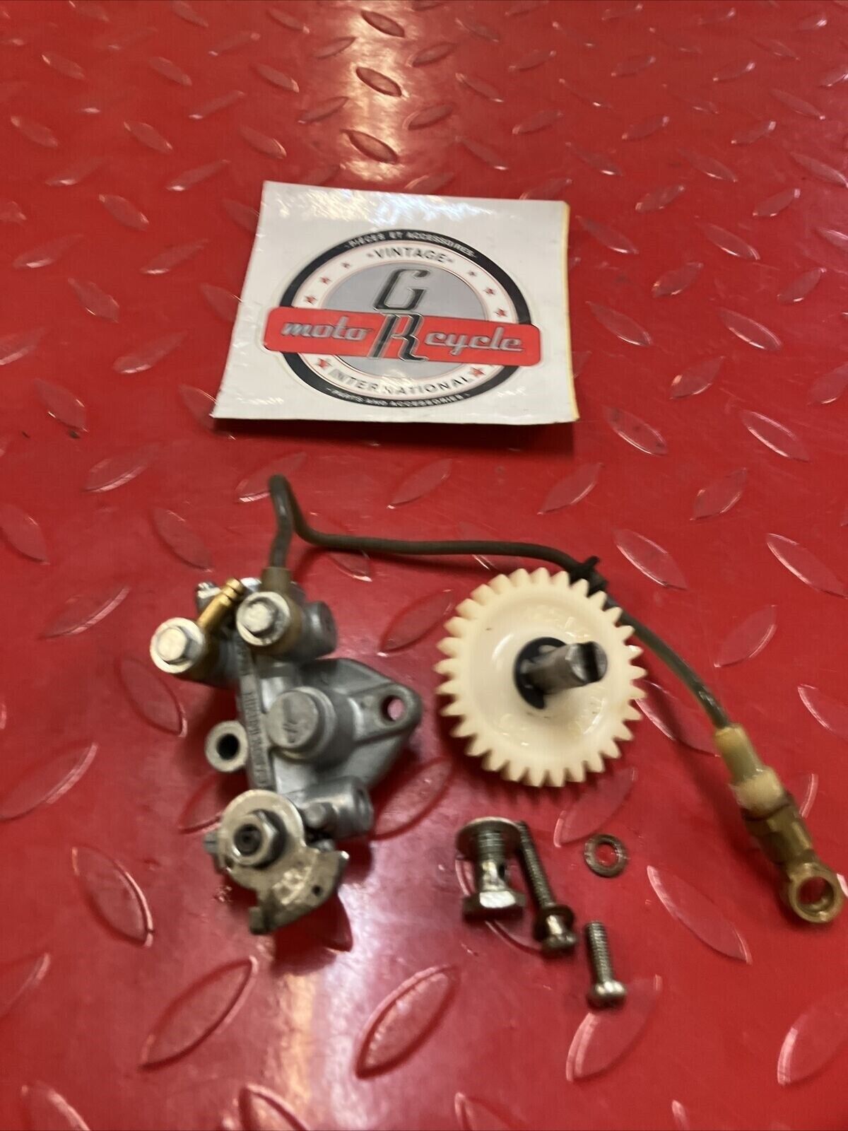 Kawasaki G5 1972 oil pump assy