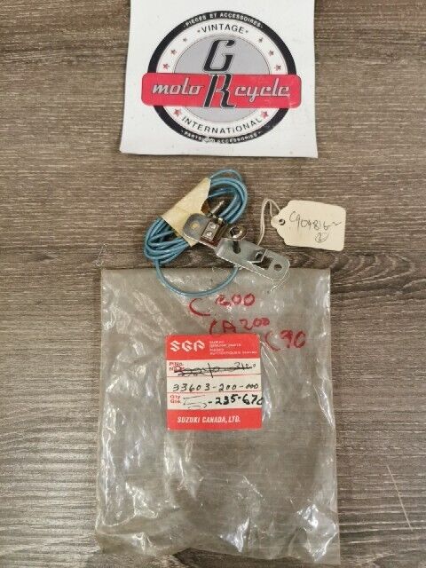 NOS HONDA C92 CS92 SOCKET WINKER 33603-200-000 H92