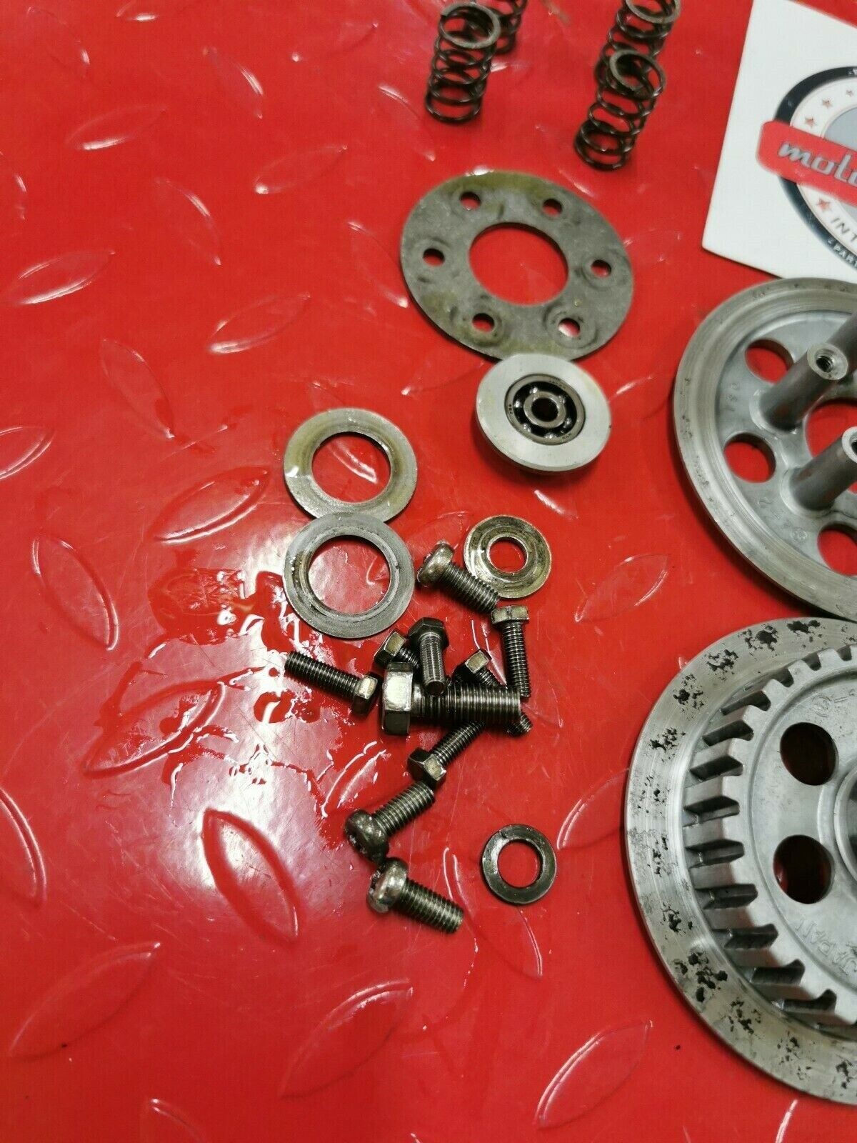 Kawasaki KX80 1979 clutch hub pressure plate 13081-1028 13086-1002