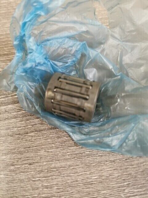 NOS SUZUKI AX100 GP100 GP100E RG250F BEARING 14X18X19 8 09263-14019 S48