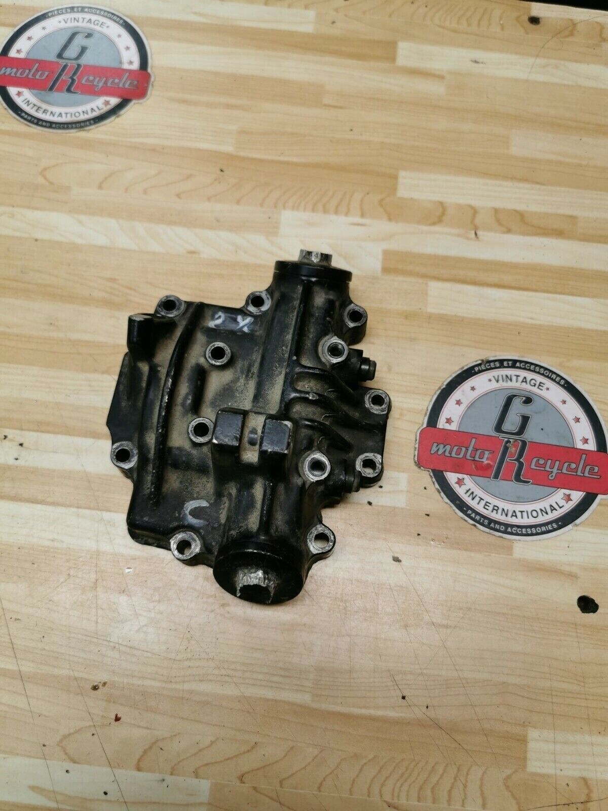Suzuki DR100 1985 cylinder jug barrel head valve cover