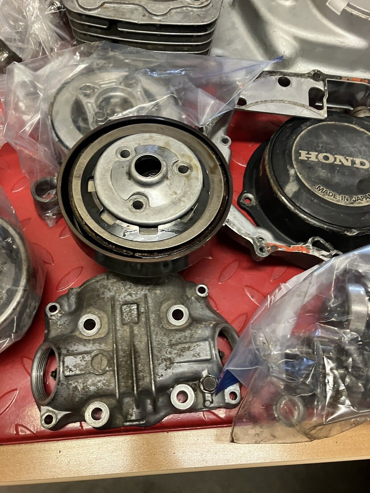 Honda ATC200M 1985 engine motor parts crankcase transmission cylinder cover