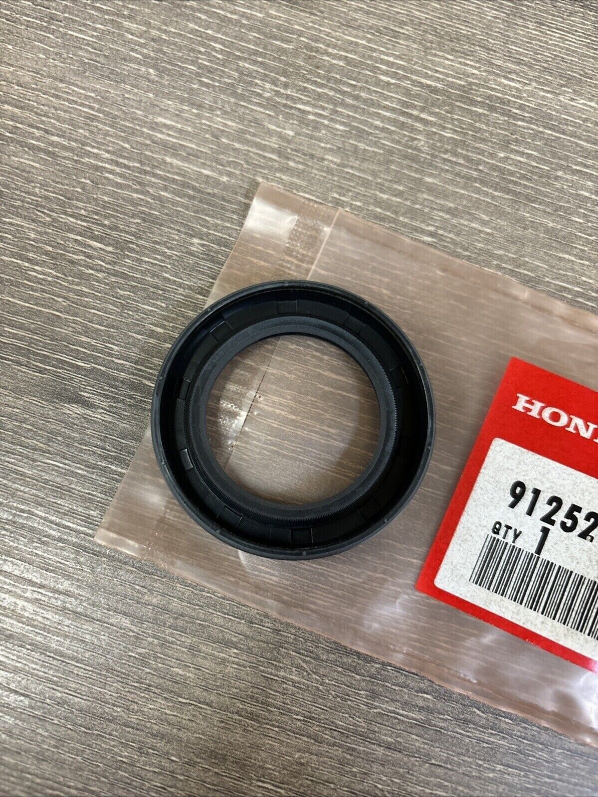 NOS Honda 1985 FL350R DUST SEAL 36X55X8 91252-VM0-003 H126