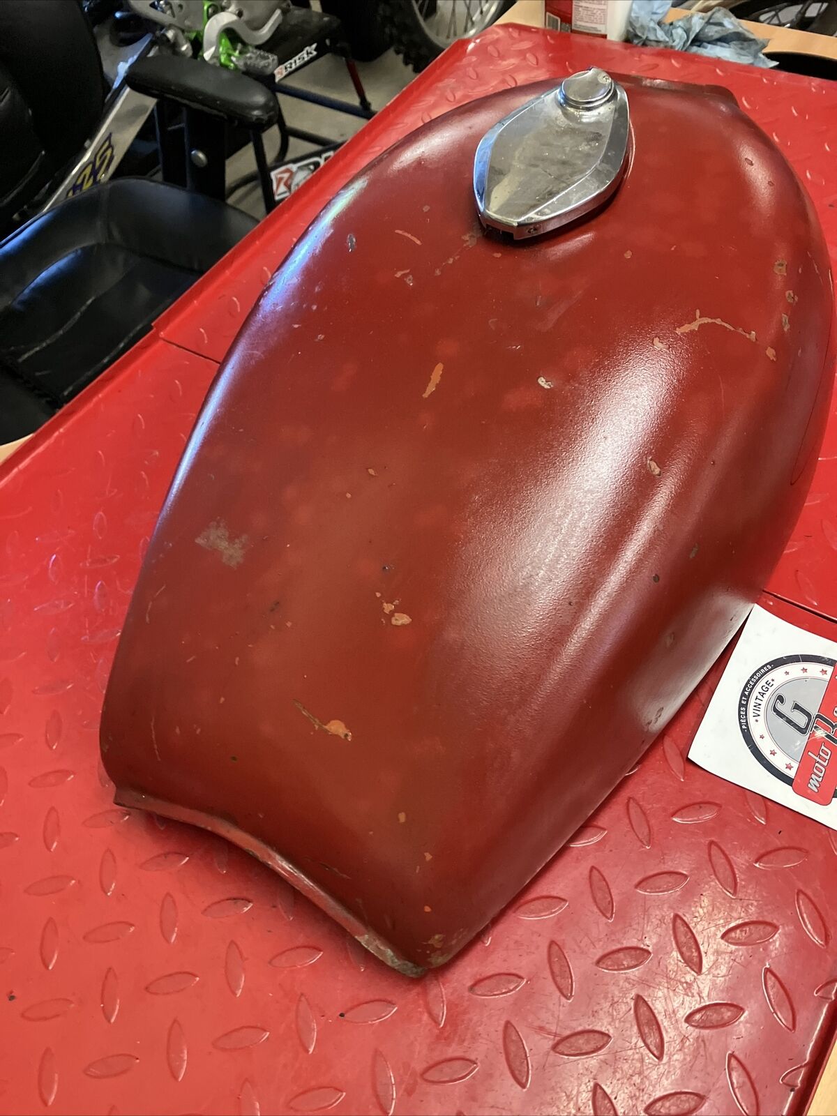 Kawasaki KZ900 KZ1000 Fuel tank gas petrol reservoir