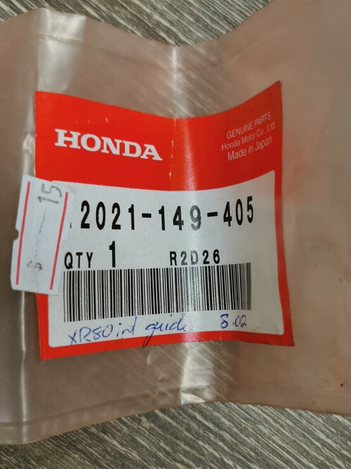 NOS HONDA CB250 VALVE GUIDE 12021-149-405 H56