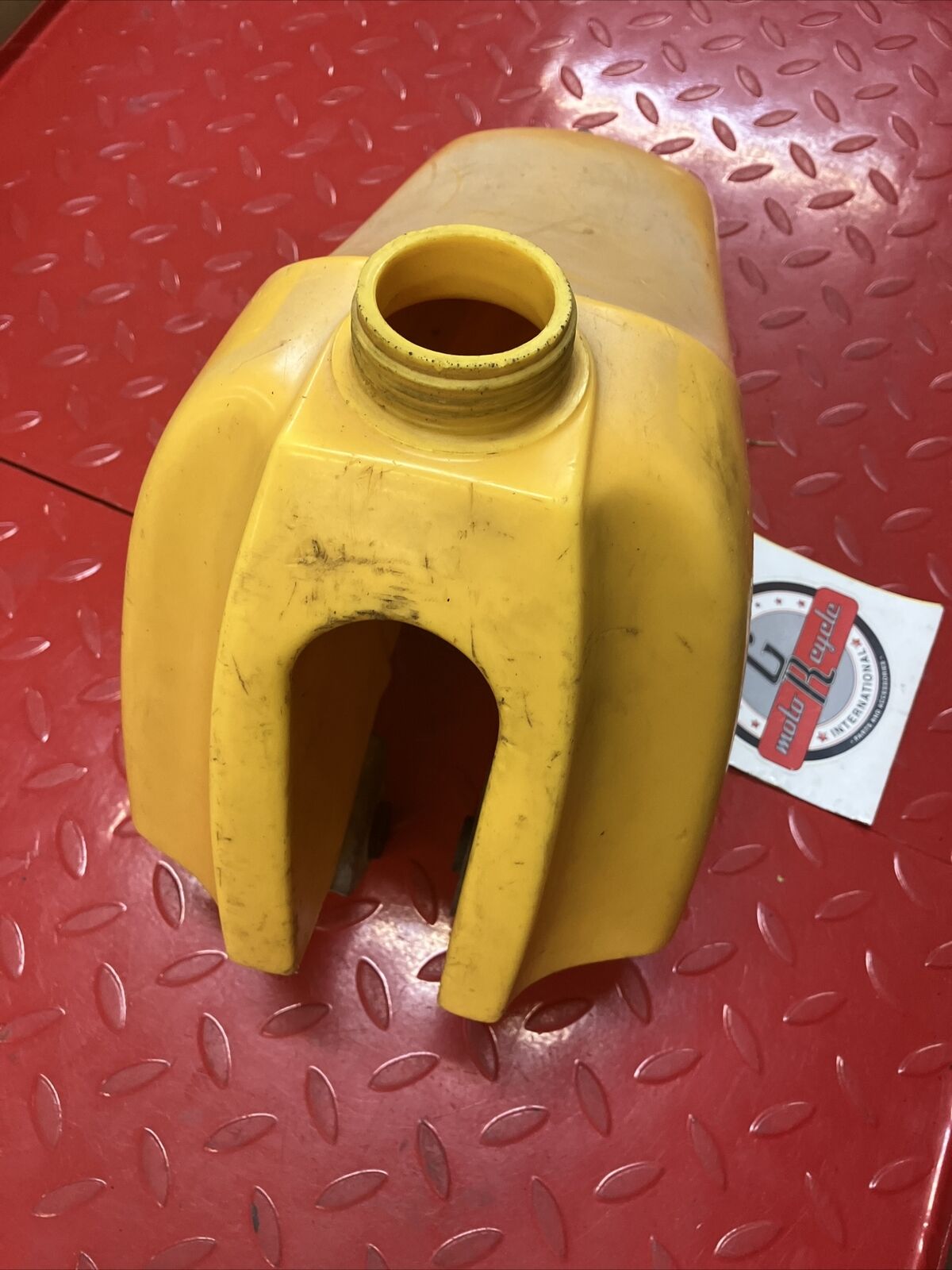 Suzuki RM125 1979 fuel tank gas petrol reservoir 2